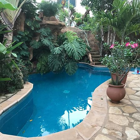 Апартаменти Tropical Oasis Ouakam Екстер'єр фото